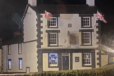 هاستل Prince Of Wales Pub And Accommodation