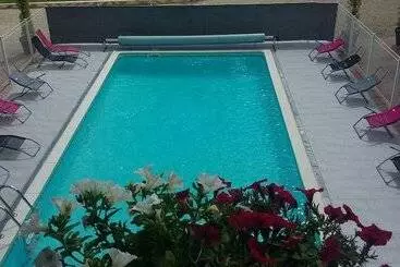 Hotel Hôtel Les Pins