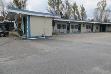 汽车旅馆 Trapper's Choice Inn & Restaurant