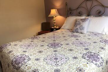 Wild Rose Bed & Breakfast
