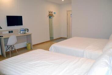 Hanting Hotel Shijiazhuang Heping West Road