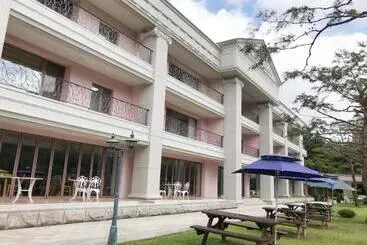 Hotel Lake Hills Sokrisan