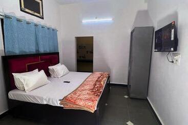 Pension Ramdut Palace