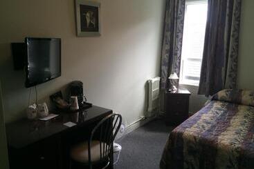 Hotel Auberge Centre Ville