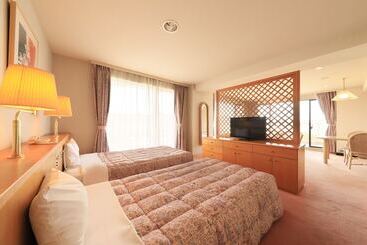 Hotelli Kamogawa Grand Tower