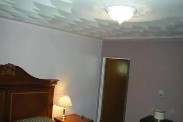 Motel Cache Creek Inn