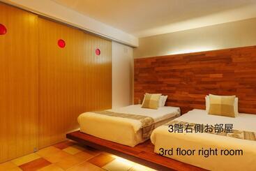 Resort 海まで徒歩1分 沖縄でも珍しい絶景ホテル 贅沢プライベートビーチ付き ビーチルーム