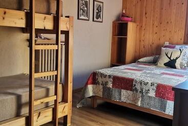 הוסטל Xalet Refugi Pere Carne