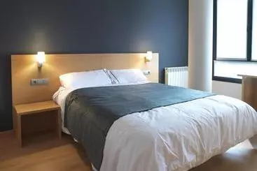 Otel Txarriduna