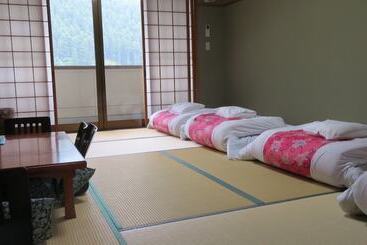 Miharaya Ryokan