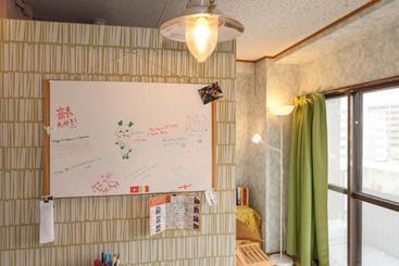 Ml International Hostel