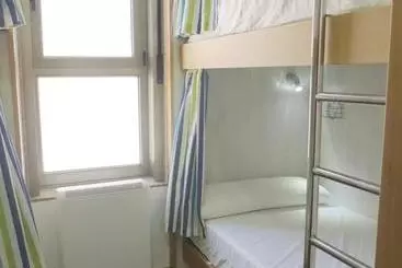 Albergue Corredoiras