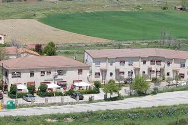 Общежитие Hostal Restaurante El Cercao