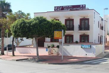 ホテル Apartamento Carolina Y Vanessa