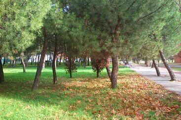 Residencia Universitaria Giner De Los Ríos