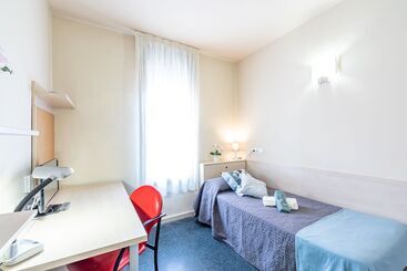 Residencia Universitaria Giner De Los Ríos