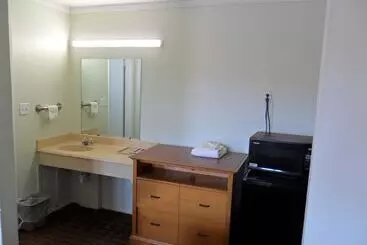 A Ok Motel