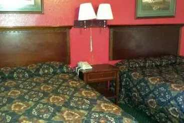 Hallmark Motel