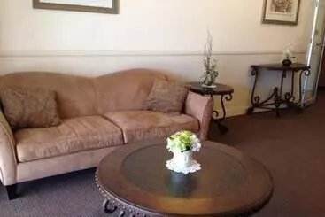 Inn At Arbor Ridge Hotel And Conference Center