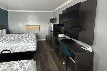 Мотель Studio 6 Suites Madera, Ca Yosemite