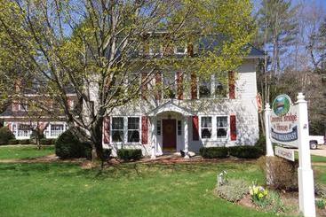 Bed and Breakfast Covered Bridge House