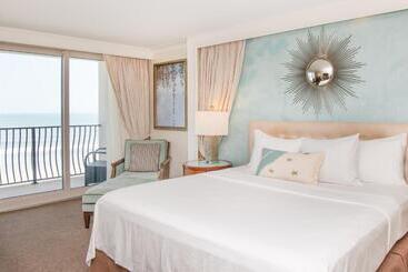 One Ocean Resort And Spa