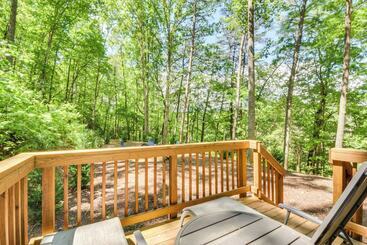 Dom wiejski Mountain Escape W/ Gas Grill Near Lake Burton!