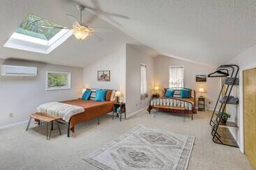 بيت ريفى Lake & Pool Access: Spacious Home In Newland