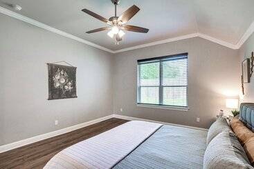 بيت ريفى Peaceful Flint Home, Close To Lake Palestine!