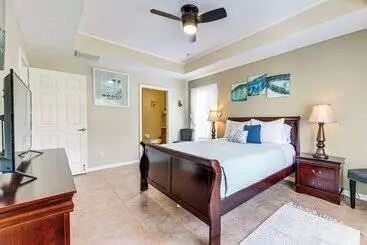 コテージ Pet Friendly Florida Home W/ Patio + Gas Grill!