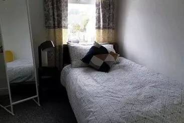 レジデンス 3br Sleeps6 Petsok Off Road Parking Garden