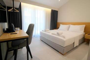 هتل Niklas Boutique