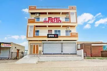Hotel O Zoo Palace