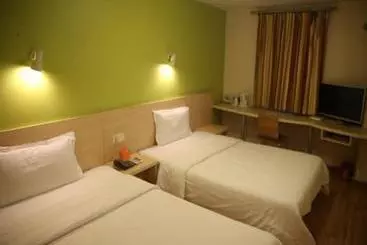 Hotelli 7days Inn Qingdao North Bus Station