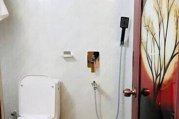 هتل Cafe Green Valley