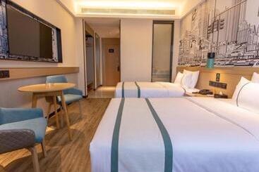호텔 City Comfort Inn Zhuji Xishi Theater Yongli Plaza