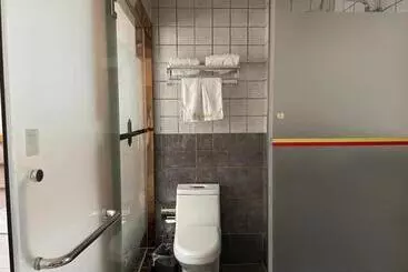 Super 8 Hotel Zhang County Government