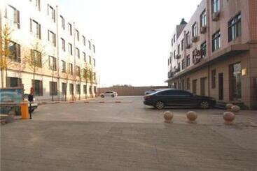 Borrman Hotel Baoding Li County Yongsheng North Street