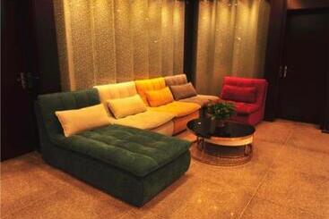 Borrman Hotel Baoding Li County Yongsheng North Street