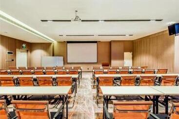 Echarm Hotel Anshun High Speed Railway Station Jichang Road