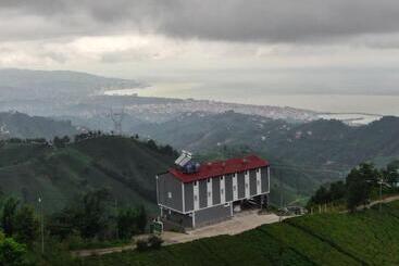 Kartal Yuvası Dağ Evi Otel