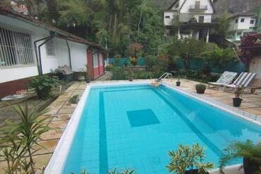 پانسیون Guest House Solar Gema Da Serra