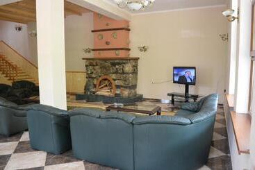 پانسیون Juta Guest House