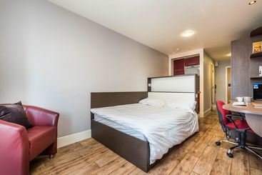 إقامة Dashwood Studios