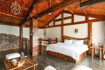 Resort No.5 Valley Lodge