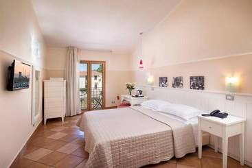 בית מלון כפרי Marin