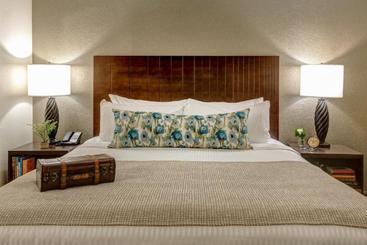 Garrison Hotel & Suites Dover Portsmouth, Ascend Hotel Collection