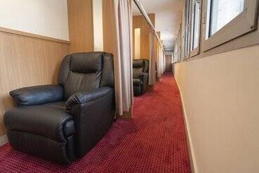 D Primahotel Airport Jakarta Terminal 1a