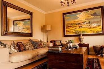 Pensiune Acacia House