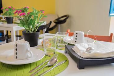 Tra L Etna E Il Mare B&b